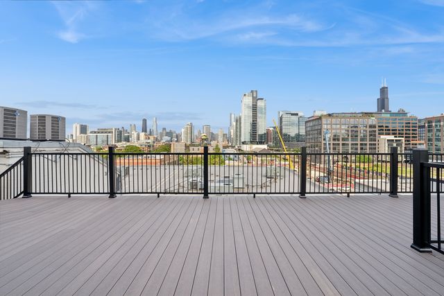 401 N Aberdeen Street 4N, Chicago, IL 60642
