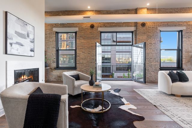 401 N Aberdeen Street 4N, Chicago, IL 60642