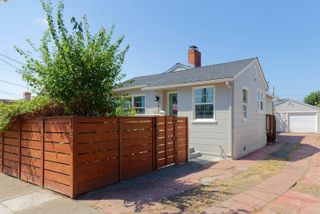1435 Havenscourt Blvd, Oakland, CA 94621