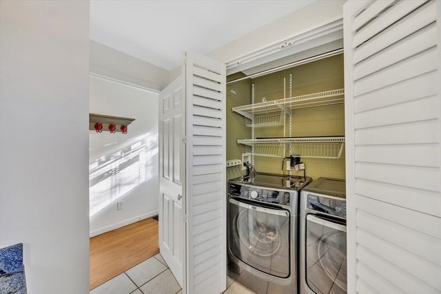 160 Algonquin Ave, Mashpee, MA 02649