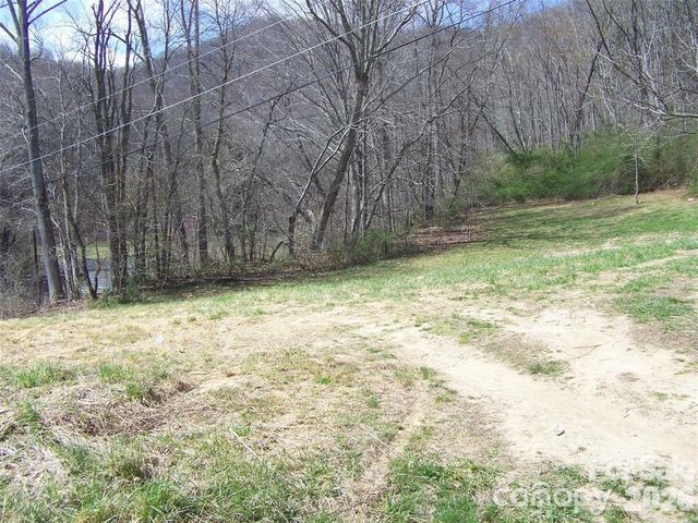 58 Collier Lane, Waynesville, NC 28786
