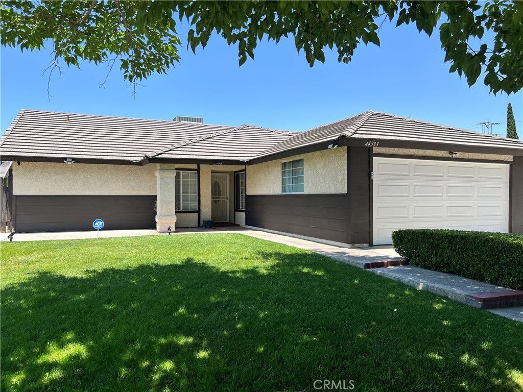 44333 Albeck, Lancaster, CA 93536