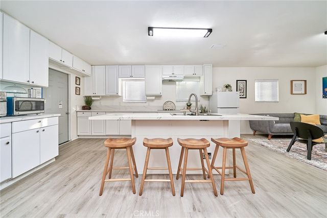 2420 Maine, Long Beach, CA 90806