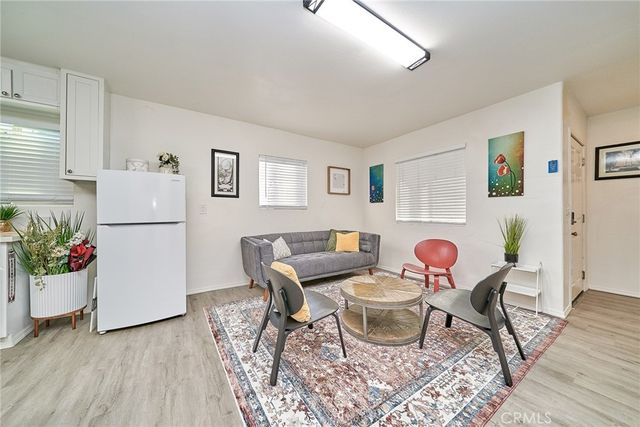 2420 Maine, Long Beach, CA 90806