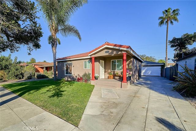 2420 Maine, Long Beach, CA 90806