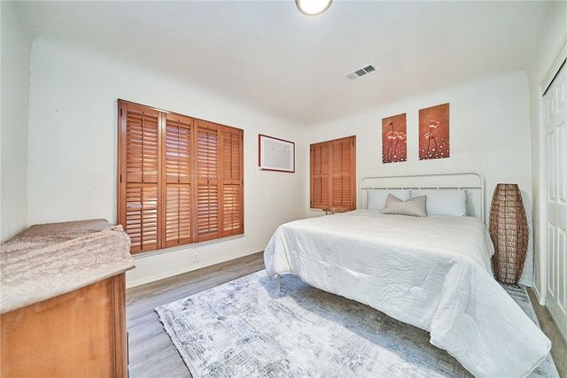2420 Maine, Long Beach, CA 90806