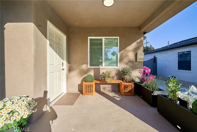 2420 Maine, Long Beach, CA 90806