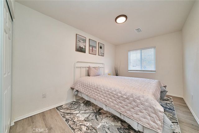 2420 Maine, Long Beach, CA 90806