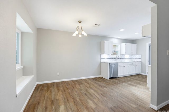 13930 Mission Valley, San Antonio, TX 78233