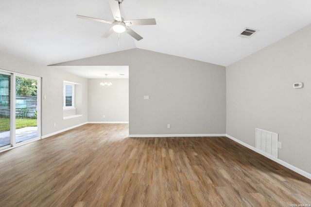 13930 Mission Valley, San Antonio, TX 78233