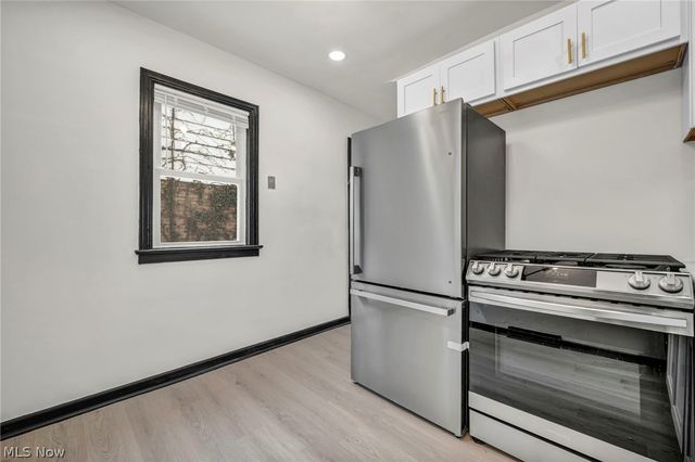 4137 E 154th Street, Cleveland, OH 44128