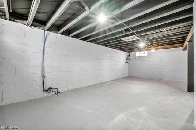 4137 E 154th Street, Cleveland, OH 44128