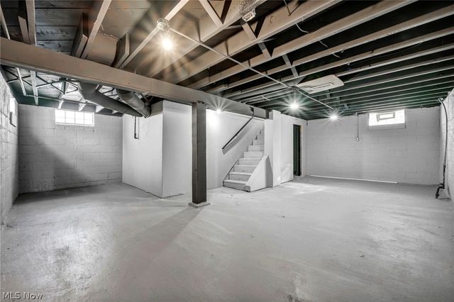 4137 E 154th Street, Cleveland, OH 44128