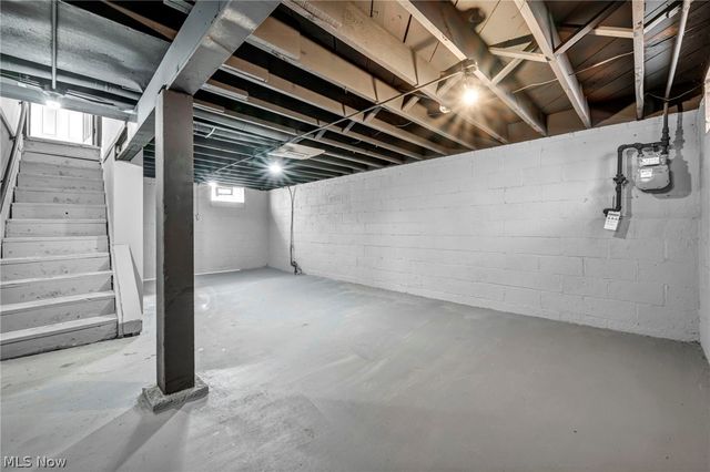 4137 E 154th Street, Cleveland, OH 44128