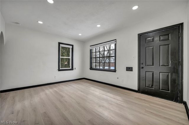 4137 E 154th Street, Cleveland, OH 44128