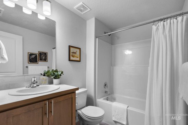 4141 S Harvest Creek Pl Lot 62 Block 7, Nampa, ID 83686