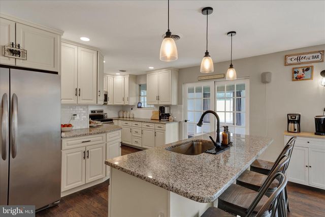 12906 MOUNT OLIVET RD, Felton, PA 17322