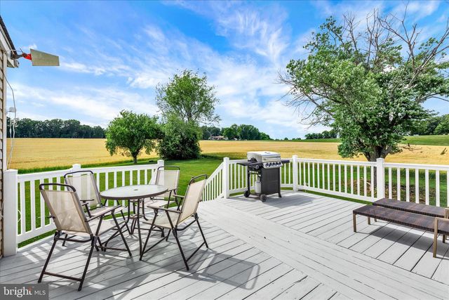 12906 MOUNT OLIVET RD, Felton, PA 17322