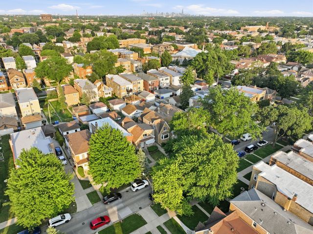 4923 N Mason Avenue, Chicago, IL 60630