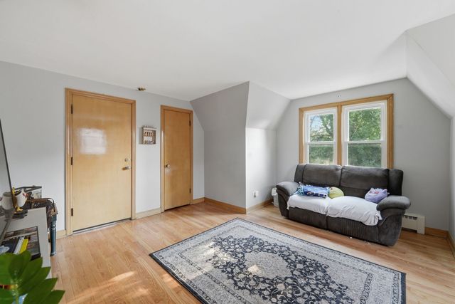 4923 N Mason Avenue, Chicago, IL 60630