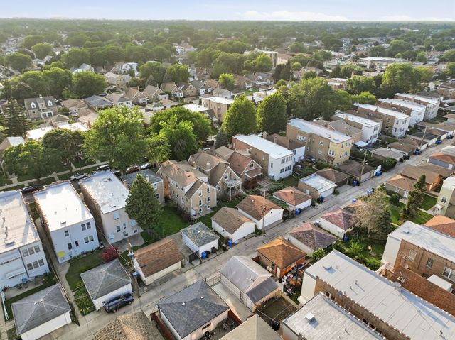 4923 N Mason Avenue, Chicago, IL 60630