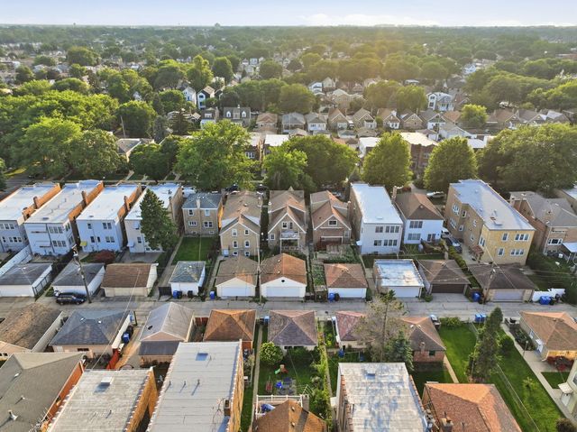 4923 N Mason Avenue, Chicago, IL 60630