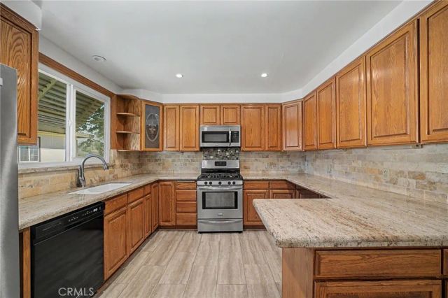 347 W Leeside, Glendora, CA 91741