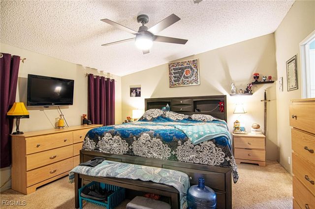 12921 Timothy LN, Fort Myers, FL 33908