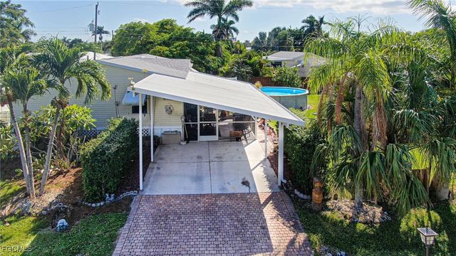 12921 Timothy LN, Fort Myers, FL 33908