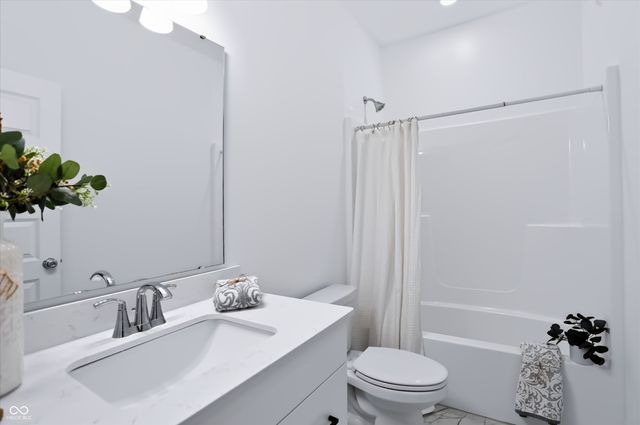 17030 Daly Drive, Noblesville, IN 46062