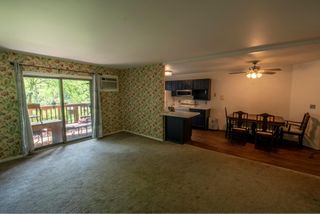 4830 Babcock Trail 111, Inver Grove Heights, MN 55077