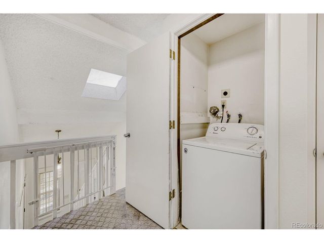 2005 S Helena St C, Aurora, CO 80013