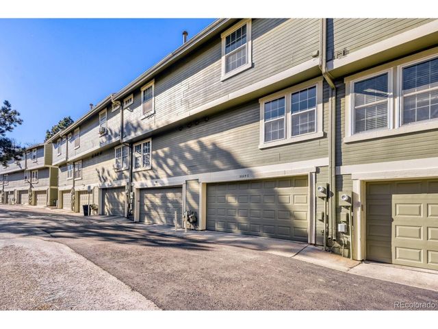 2005 S Helena St C, Aurora, CO 80013