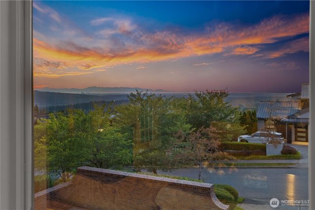 3169 NE Harrison Street, Issaquah, WA 98029