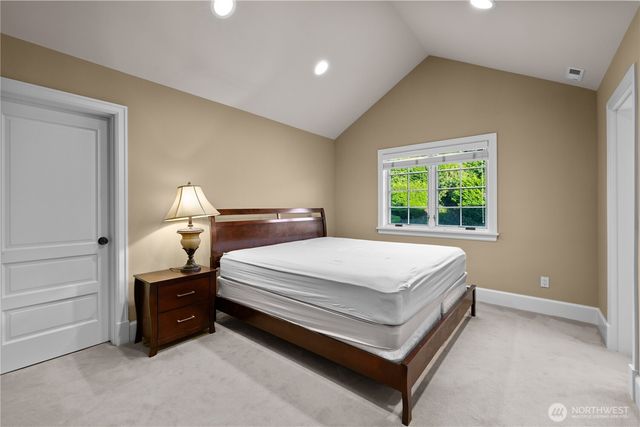 3169 NE Harrison Street, Issaquah, WA 98029