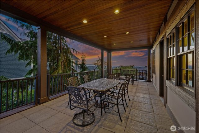 3169 NE Harrison Street, Issaquah, WA 98029