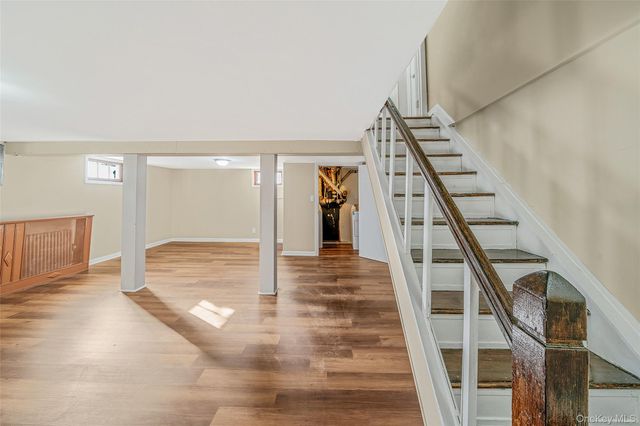 266 W 16th Street, Deer Park, NY 11729