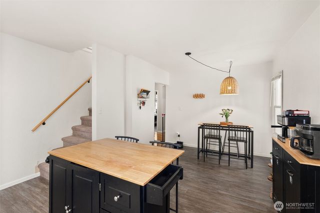 2046 SW Salsbury Ave, Chehalis, WA 98532