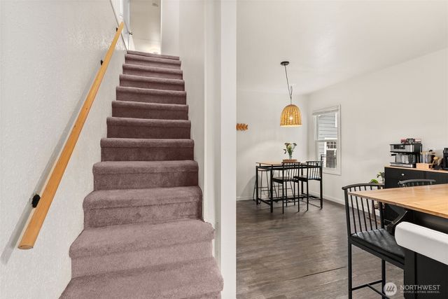 2046 SW Salsbury Ave, Chehalis, WA 98532