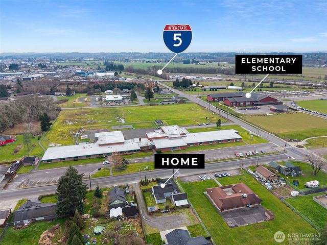 2046 SW Salsbury Ave, Chehalis, WA 98532