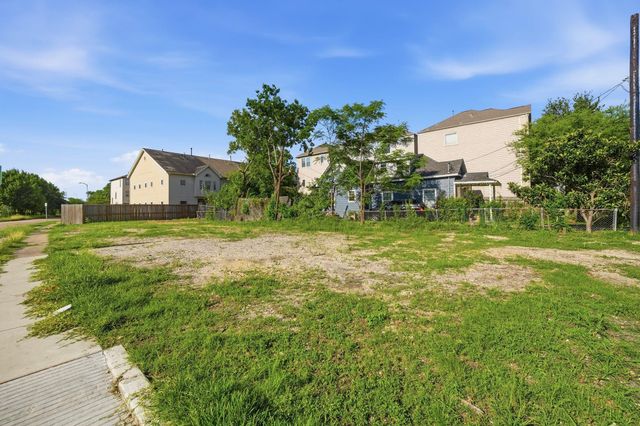 5342 Petty Street, Houston, TX 77007
