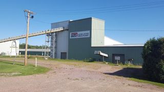 801 E Rock Street, Springfield, MN 56087