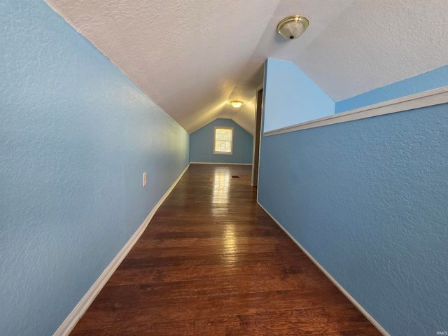 130 W Fleming Avenue, Fort Wayne, IN 46807