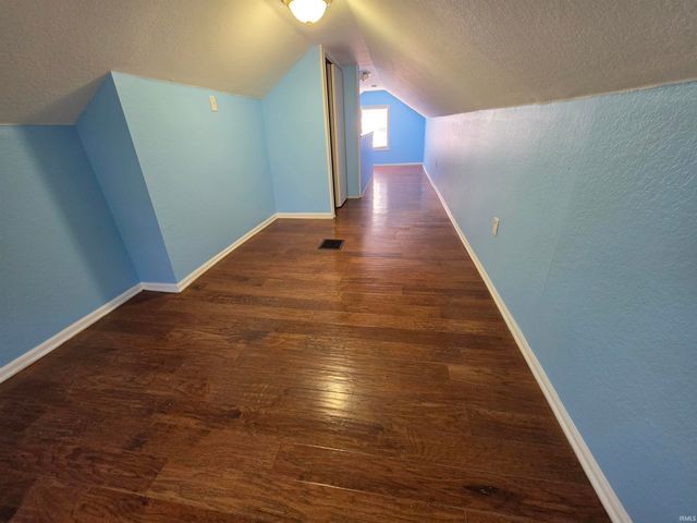 130 W Fleming Avenue, Fort Wayne, IN 46807