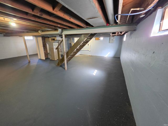 130 W Fleming Avenue, Fort Wayne, IN 46807