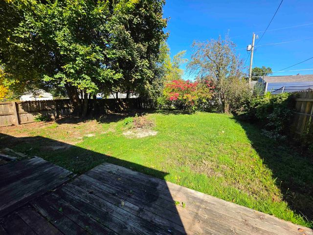 130 W Fleming Avenue, Fort Wayne, IN 46807