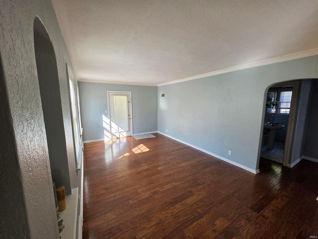 130 W Fleming Avenue, Fort Wayne, IN 46807