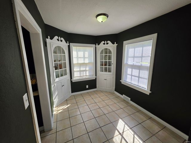 130 W Fleming Avenue, Fort Wayne, IN 46807