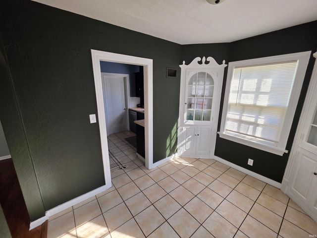 130 W Fleming Avenue, Fort Wayne, IN 46807