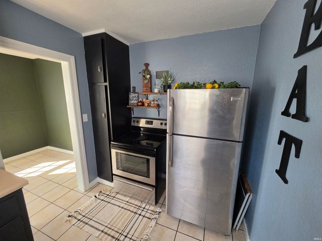 130 W Fleming Avenue, Fort Wayne, IN 46807